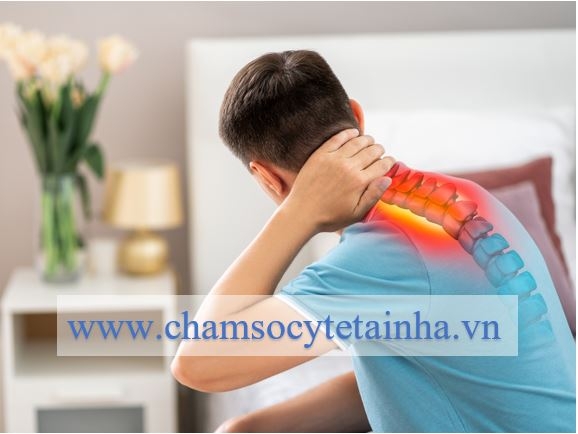 Tại Sao Tài Xế Lái Xe Hay Bị Thoái Hóa Đốt Sống Cổ?